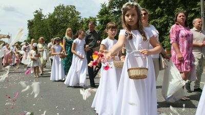 Procesje Bożego Ciała przeszły ulicami Puław. Zdjęcia