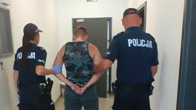 Ucieczka, pościg, potrącenie policjanta. To nie pierwszy jego grzech [wideo]