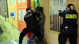 Po kontroli NIK, zarówno MSWiA, jak i policja, zapowiadają zmiany w systemie szkolenia, w tym organizację specjalistycznego szkolenia w zakresie środków przymusu bezpośredniego.