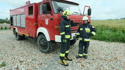 Druhowie z Ignacowa wypompowywali wczoraj wodę z posesji w Romanówce, na której trwa budowa
