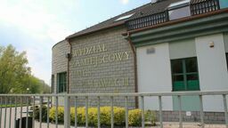 Czy w murach puławskiego wydziału UMCS w przyszłości będziemy słyszeli wykłady w języku ukraińskim? Według puławskiego radnego, dwujęzyczne studia to najlepszy sposób, by utrzymać lubelską uczelnię w Puławach