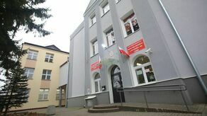 Na inwestycję przy ZPO nr 1 przy ul. Kościuszki 23, w skład którego wchodzi Szkoła Podstawowa nr 1 i Przedszkole Miejskie nr 7 oczekują zarówno uczniowie, ich rodzice jak i nauczyciele