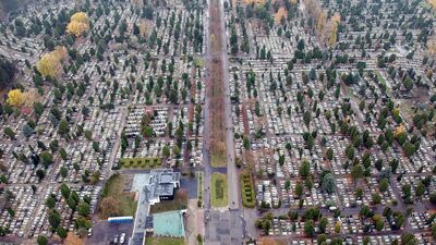 Nie pomogło nawet to, że liczba pogrzebów wzrosła o 21 procent