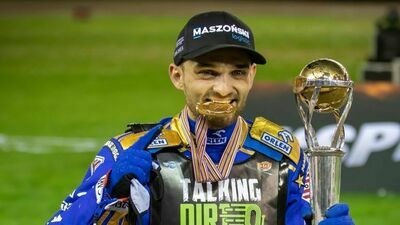 Bartosz Zmarzlik, jako pierwszy Polak w historii, obronił tytuł indywidualnego mistrza świata.