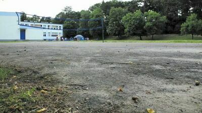 Uczniowie zostają z kartofliskiem. Prezydent woli oddać 12 mln złotych