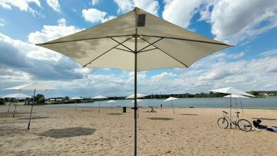 Z kąpieliska nad Zalewem Kraśnickim można korzystać. Woda została przebadana przez sanepid i „jest przydatna do kąpieli”.