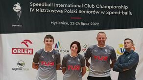 Od lewej: Szymon Gołofit, Maja Szewczyk, Mariusz Rzedzicki, Przemysław Wolan (prezes Federacji Speed-Ball Polska).