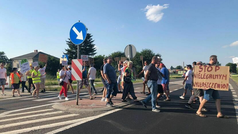 Podobnie jak 1 lipca w Wólce Orłowskiej, także w piątek w Izbicy protestujący zamierzają blokować krajową drogę nr 17.