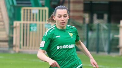 Oliwia Rapacka w 5 min otworzyła wynik sobotniego meczu z HydroTruck Radom

