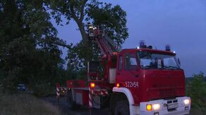 "Wyglądało to okropnie, jakby tornado". Gwałtowne burze nad Polską