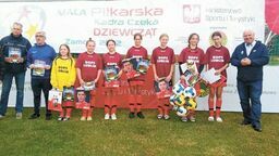 Na zmiany wokół gminnego stadionu czekają też zawodniczki z LSK Wilki Wilków, które niedawno okazały się być szóstą drużyną Mistrzostw Polski Mała Piłkarska Kadra Czeka Zamość 2022