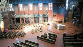 Lublin, marzec 2020 r. Kościół pw. św. Andrzeja Boboli podczas pandemii COVID-19, po wprowadzeniu ograniczeń w liczbie wiernych. 