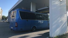 PKS Biłgoraj, z należącego do firmy dworca w Zamościu, w ciągu doby wykonuje kilka kursów do wielu miast, również do Krakowa.