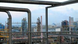 Zakłady Azotowe „Puławy” ograniczają produkcję. Przez drogi gaz