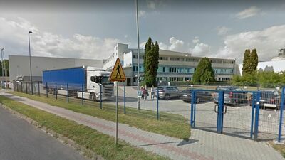 Jobon jest obecny w Zwierzyńcu od 1991 roku. W szczytowych okresach pracę miało tu nawet do 1,8 tysiąca osób.