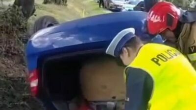 Droga Kraśnik – Annopol zablokowana. Dachowanie skody. Nagranie