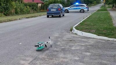 Lubelskie. 2-latek wjechał rowerkiem pod samochód