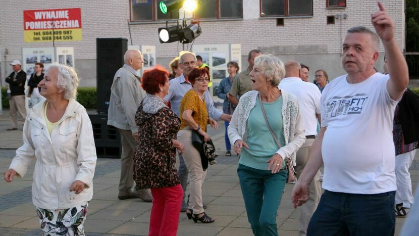 Tegoroczną nowością w Puławach są miejskie potańcówki. „Dancing międzypokoleniowy” to jedna z propozycji nowego BO