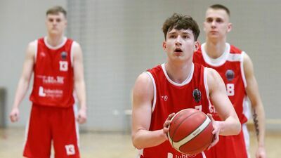 Michał Grzesiak w mistrzostwach Europy U-18 w Izmirze zdobył na razie w sumie sześć punktów