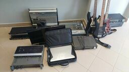 Synowska wdzięczność. Wyważył drzwi i ukradł ojcu sprzęt muzyczny, laptopy i telewizor