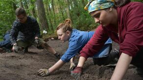 Przez kilka tygodni w Chodliku pracowali studenci Wydziału Archeologii UAM, Wydziału Archeologii Uniwersytetu Warszawskiego i Uniwersytetu Gdańskiiego
