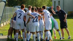 Piłkarze KS Cisowianka Drzewce to faworyt do awansu do IV ligi

