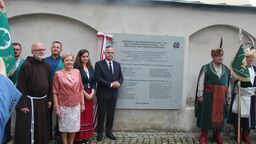 Tablicę sfinansował powiat bialski 