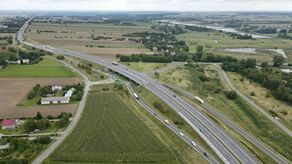 Budowa S12. Odkryli podziemne składowisko śmieci. Trzeba było zmienić plany