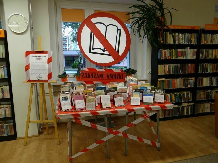 Tydzień Zakazanych Książek trwa w Miejsko-Gminnej Bibliotece Publicznej w Poniatowej do soboty