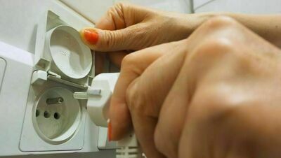 Prąd będzie rekordowo drogi. Eksperci mówią, jak oszczędzić i energię i pieniądze