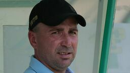 Dla Roberta Makarewicza i jego podopiecznych ostatnie dni są bolesną nauką pokory