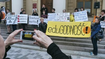 Nauczyciele wyjdą na ulice? "Rząd zupełnie się z nami nie liczy i nic tego zmieni"