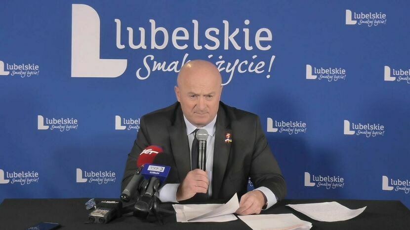 Podczas emocjonalnego wystąpienia marszałek województwa Jarosław Stawiarski zaatakował dziennikarzy opisujących tajemniczą fundację GreenZero