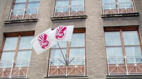 ZNP na razie nie będzie strajkowało, ale już prowadzi protest