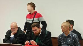 Oskarżeni nie przyznają się do winy