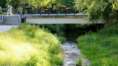 Nałęczów planuje budowę traktu spacerowo-rowerowego wzdłuż rzeki Bochotniczanka. Pomóc mają w tym nowe środki unijne pozyskiwane wspólnie z gminami obszaru lubelskiej metropolii