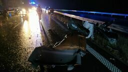 Samochód najechał na tył ciężarówki stojącej na S19. Nie żyje pasażer