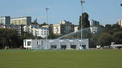 Dotychczas powstał pierwszy etap akademii piłkarskiej, czyli cztery boiska 