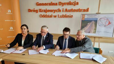 W czwartek podpisano dwie umowy na budowę kolejnych części S19