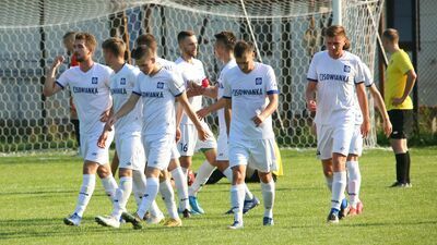 Piłkarze KS Cisowianka Drzewce przewodzą lubelskiej klasie okręgowej
