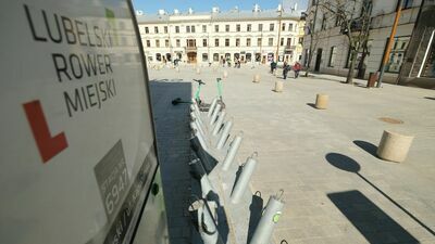 Miejskie rowery znikają z ulic Lublina. Będą je przemalowywać