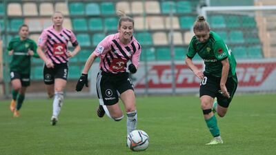 Zawodniczki Górnika Łęczna (w zielonym stroju) odniosły wysokie zwycięstwo

