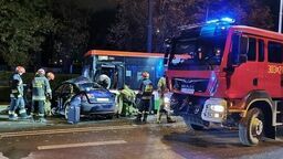 Lublin. Miejski autobus zderzył się z samochodem osobowym. Są ranni