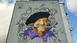 Autorem muralu jest Adam Kopeć.