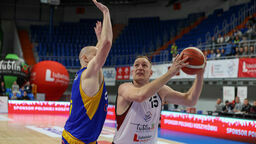 Klavs Cavars w ostatnim meczu był bohaterem Startu. Czy poprowadzi drużynę także do zwycięstwa w Zielonej Górze?