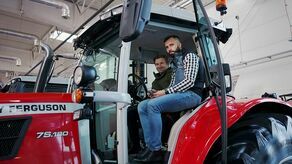 Ciągniki, kombajny, ogromny dron i kruszynek. Co można zobaczyć na Agro-Parku?