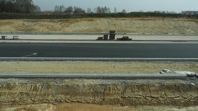 355 mln euro trafi na działania w zakresie transportu. 40 proc. tej sumy zostanie przeznaczonych na budowę dróg i obwodnic