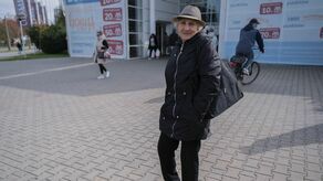 Pani Maria przyznaje, że jeszcze sobie radzi, bo pracowała aż do 66. roku życia i jej emerytura jest wyższa niż świadczenia odbierane przez jej znajome. 