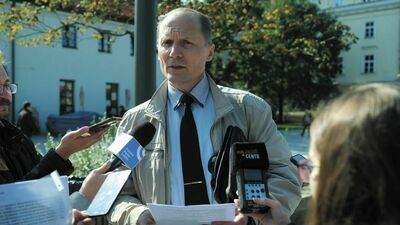 Arkadiusz Szczepański to były policjant dzielnicowy i radny dzielnicy Czuby Południowe 