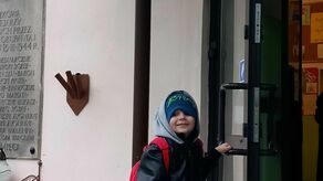 Jestem Grześ. Mam prawie 5 lat. Mamusia mówi, że będę chodzić do przedszkola, a koledzy i koleżanki do szkoły podstawowej, ale ja się boję, że przez zimno szkoła zostanie zamknięta i to na zawsze, a ja nie chcę innej – takim zdjęciem i opisem rodzice dzieci z Gozdowa zachęcają do wpłat na stronie zrzutka.pl